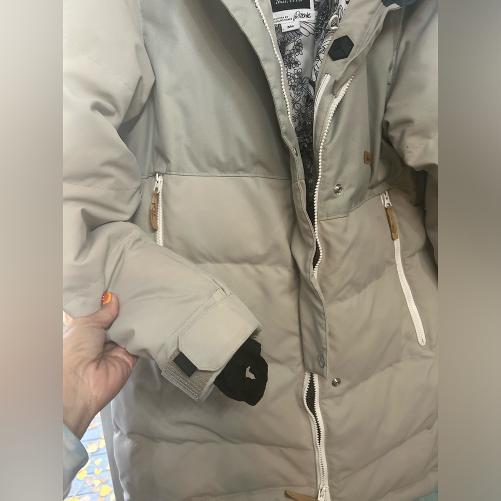 Faction ski one of a kind puffy size medium